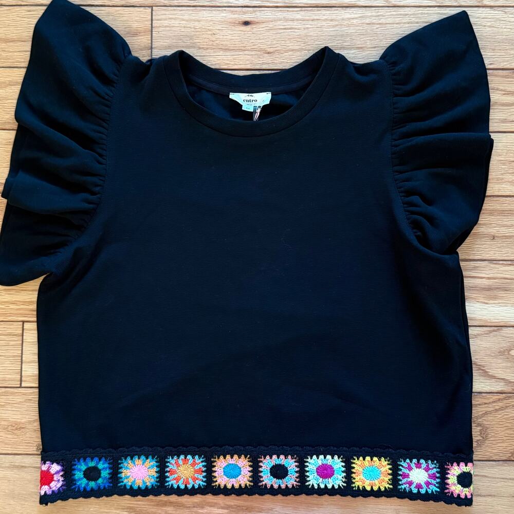NWT Entro Black Ruffled Sleeve Colorful Crochet Hem Boho Chic Women's Top Medium